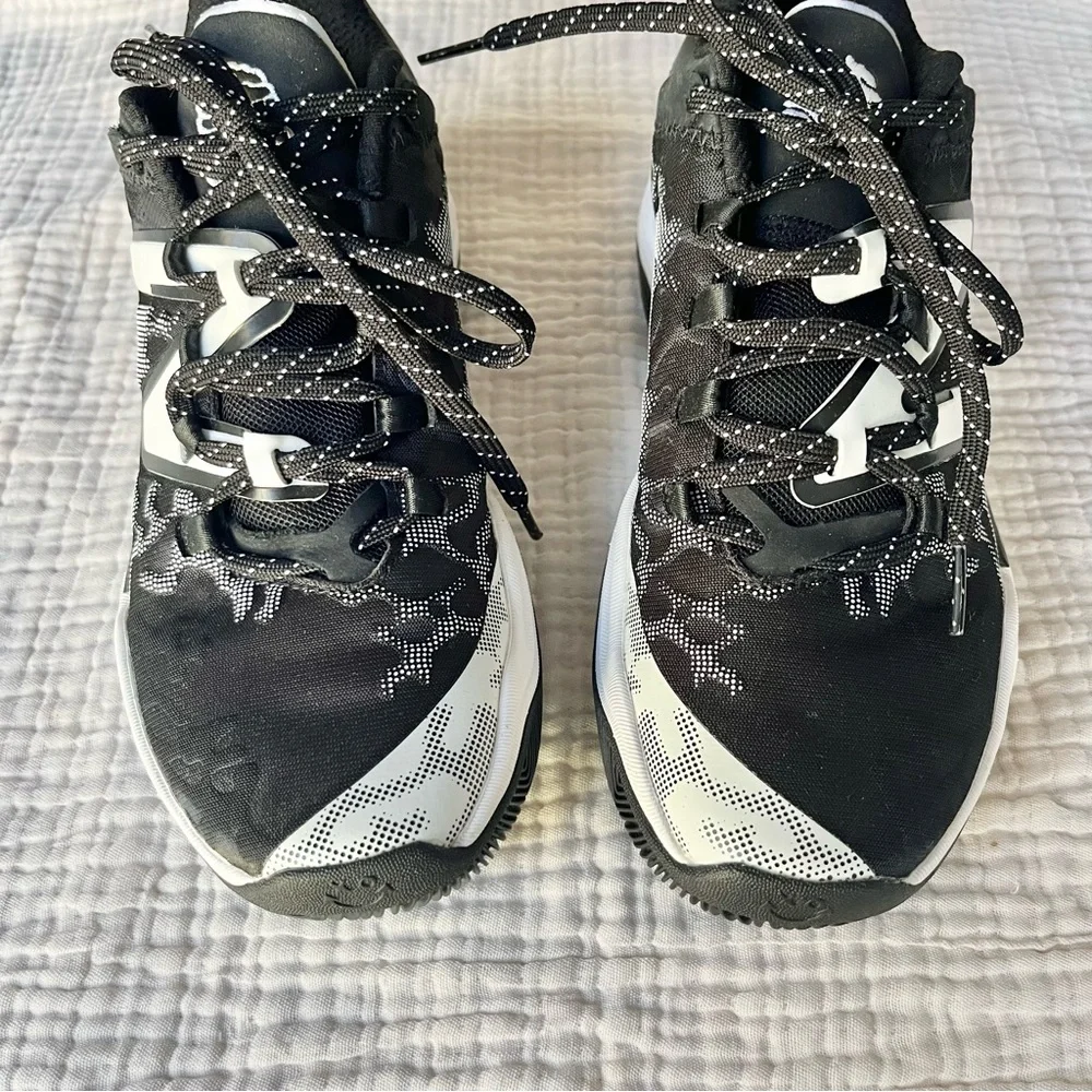 New Balance | Black and White Leopard Two WXY V3 Sneakers